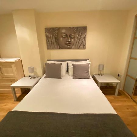 The Heights - River And City View Apartment Глазгоу Екстериор снимка