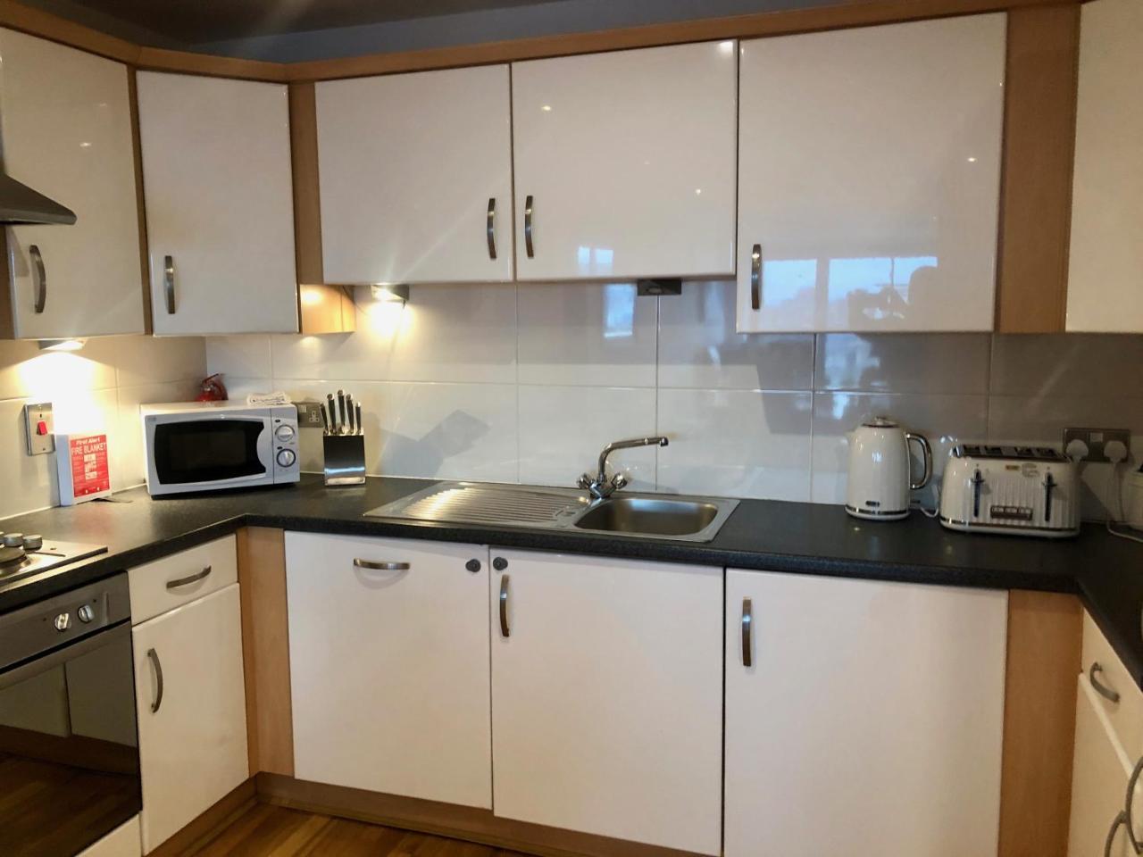 The Heights - River And City View Apartment Глазгоу Екстериор снимка